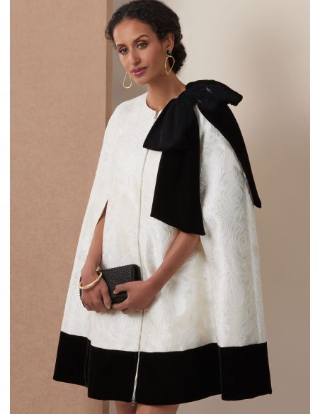 Cape patroon - Vogue 2133