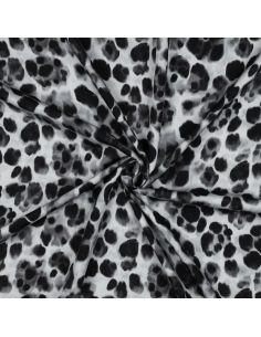 Viscose stof met satijn effect - Zwart dierlijk patroon