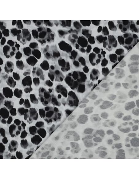 Viscose stof met satijn effect - Zwart dierlijk patroon