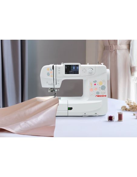 Necchi NE210 naai- en borduurmachine