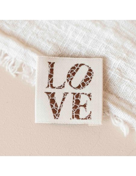 Geweven label om op te naaien Love