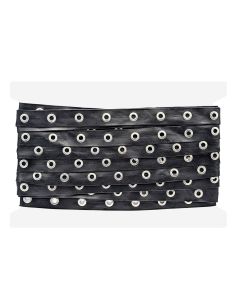 Zwart imitatieleer lint met zilverkleurige oogjes – 20 mm