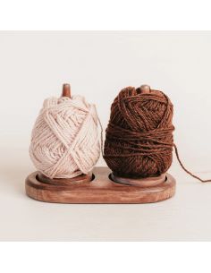 Dubbele roterende houten houder voor bollen